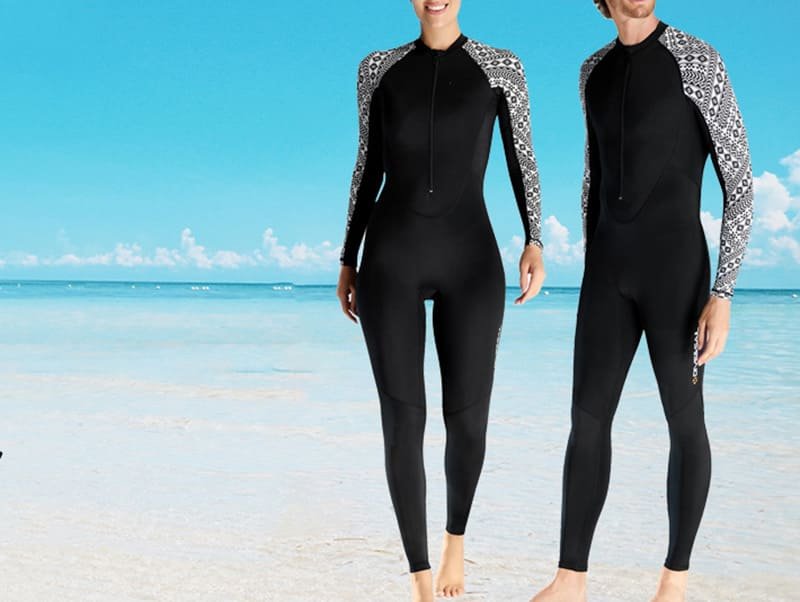 4.How should you care for and maintain a wetsuit to extend its lifespan